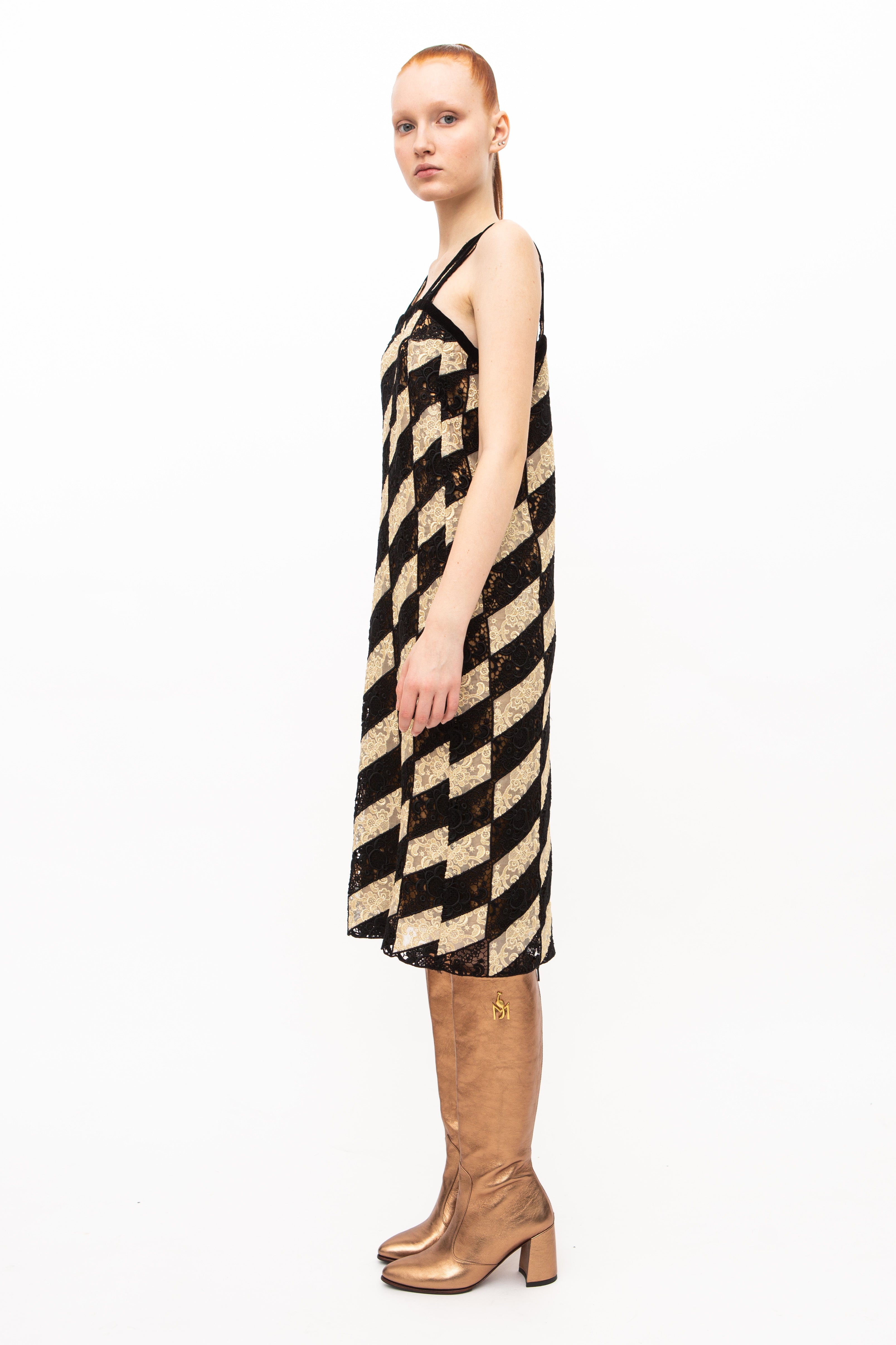 Dress Embroidery Two Toned Unieque