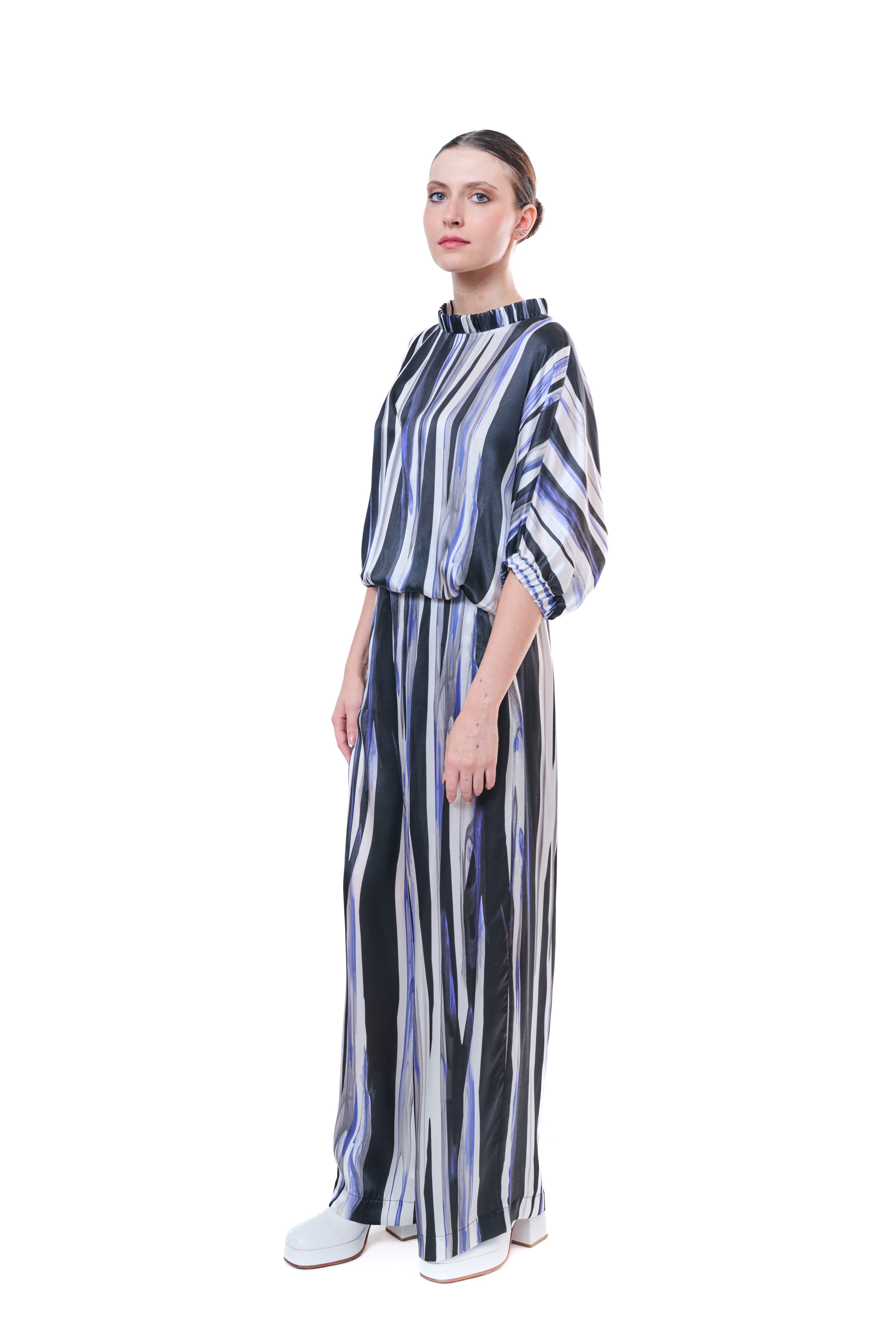 Top Stripes Flowing Silk