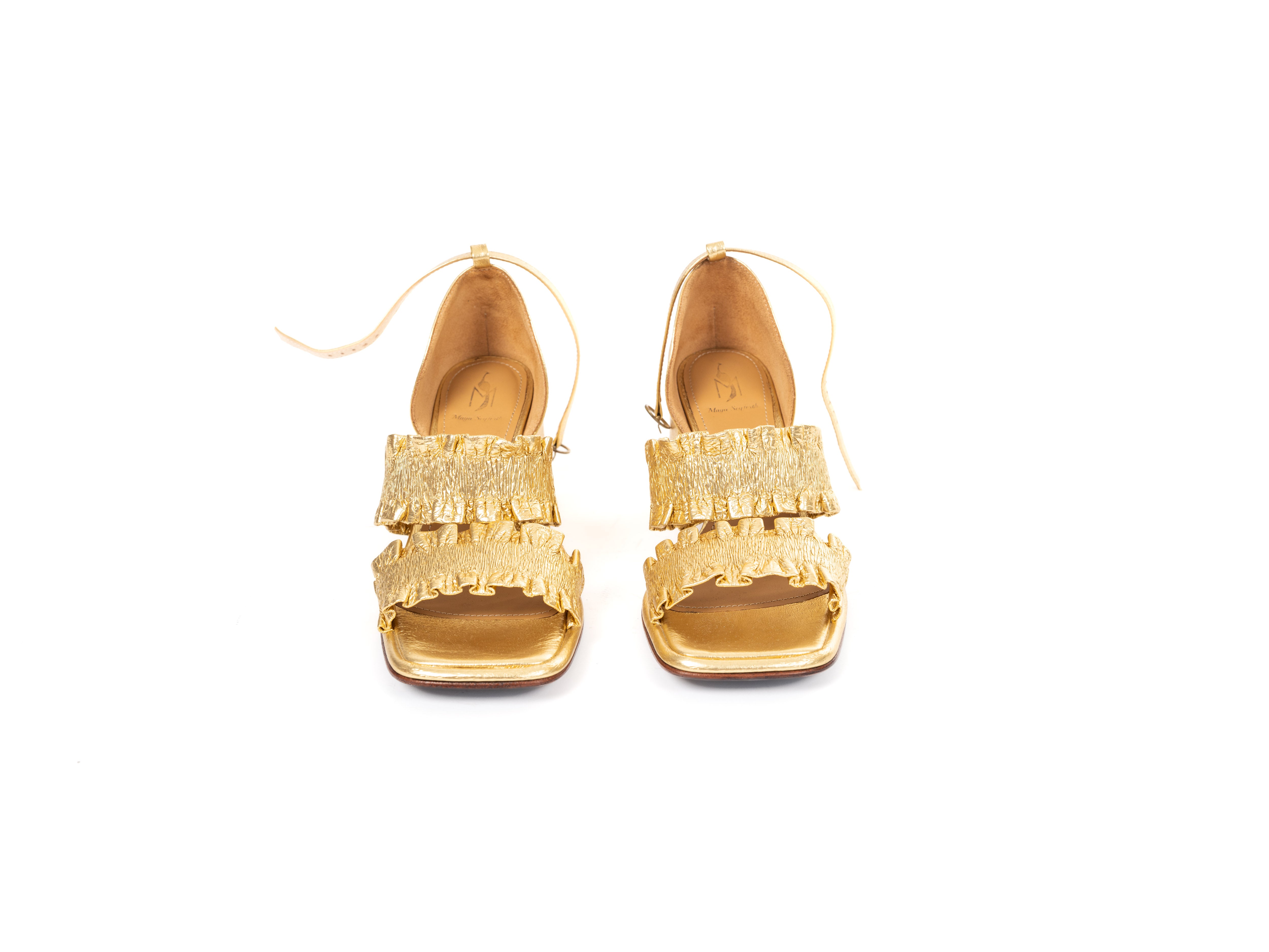 Maya Seyferth Sandaletten in Gold aus Metallic-Leder mit gerüschten Riemen, Draufsicht