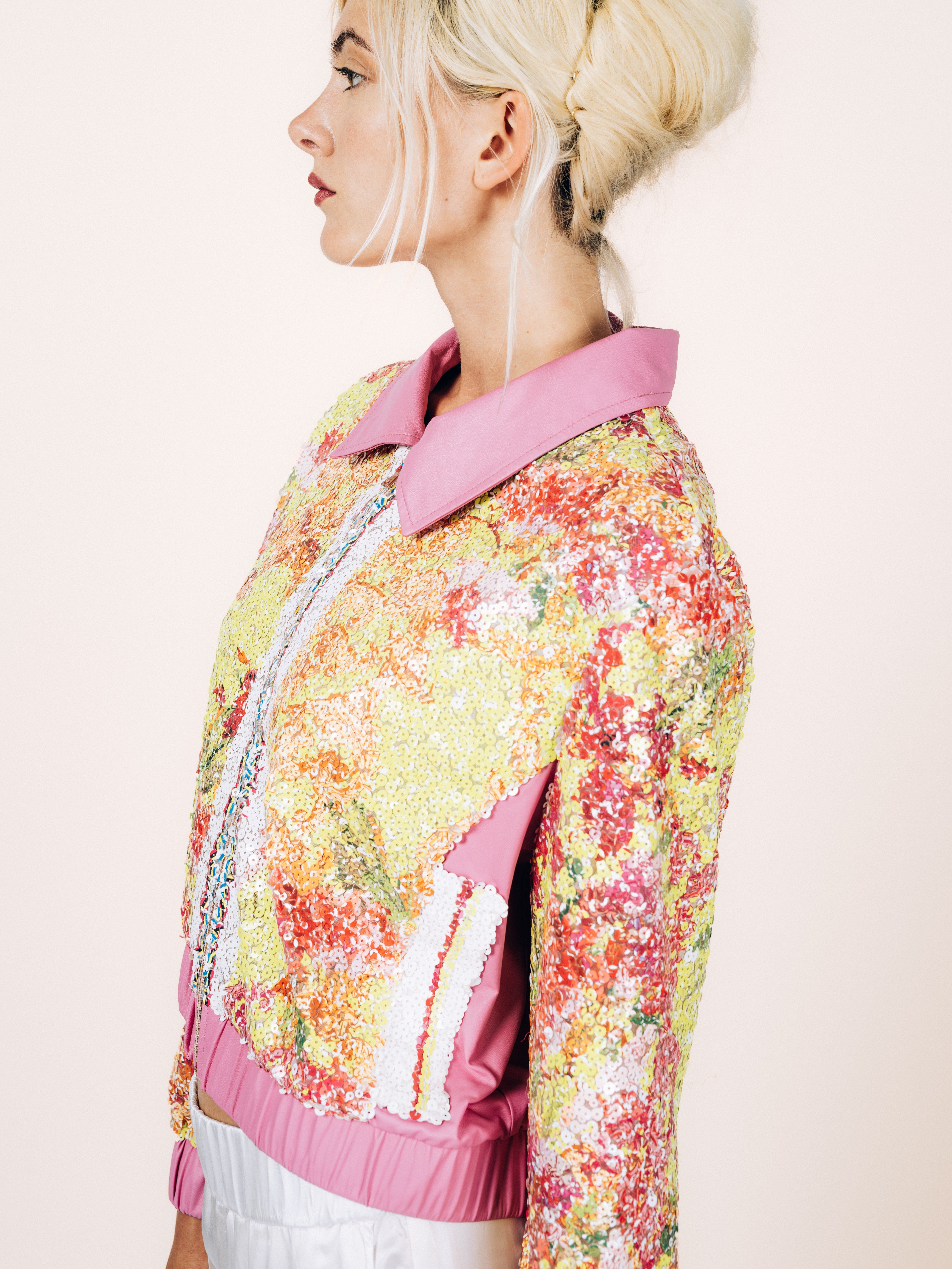 Bomber Jacket Sequins Floral – detail