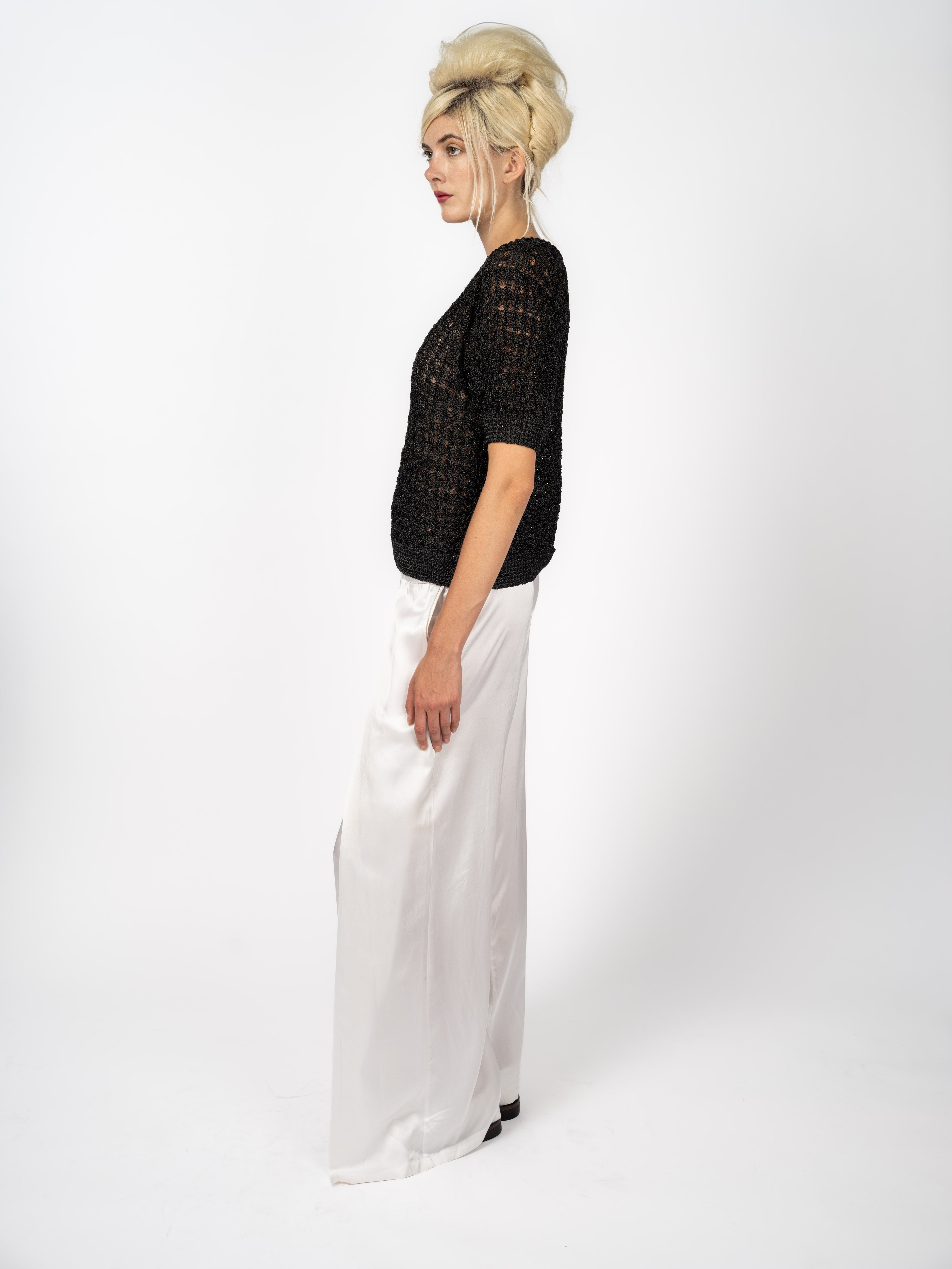 Knit Top Black – side