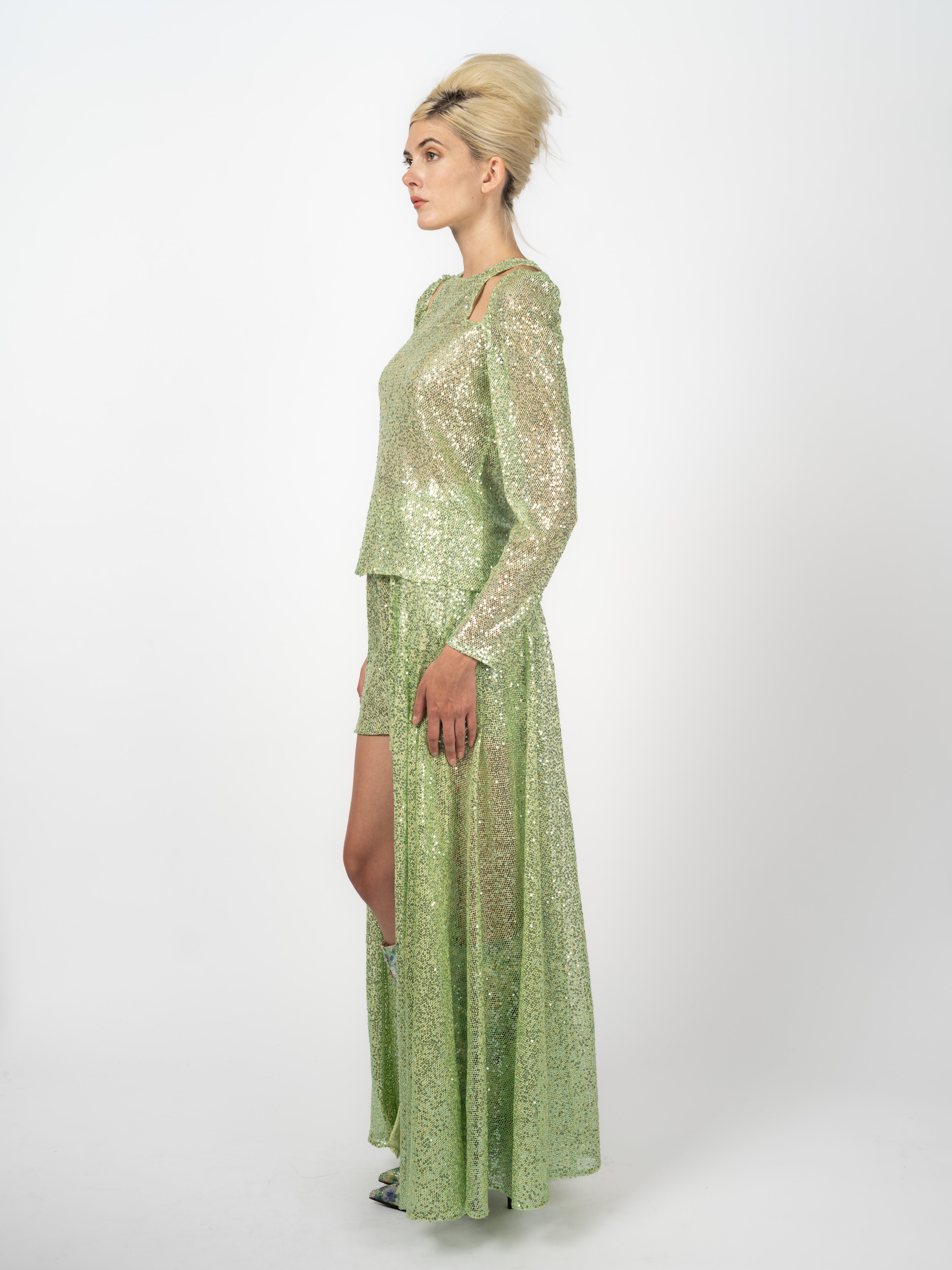 Couture-Outfit Hellgrün aus Pailletten-Strick von Maya Seyferth – Ansicht 4