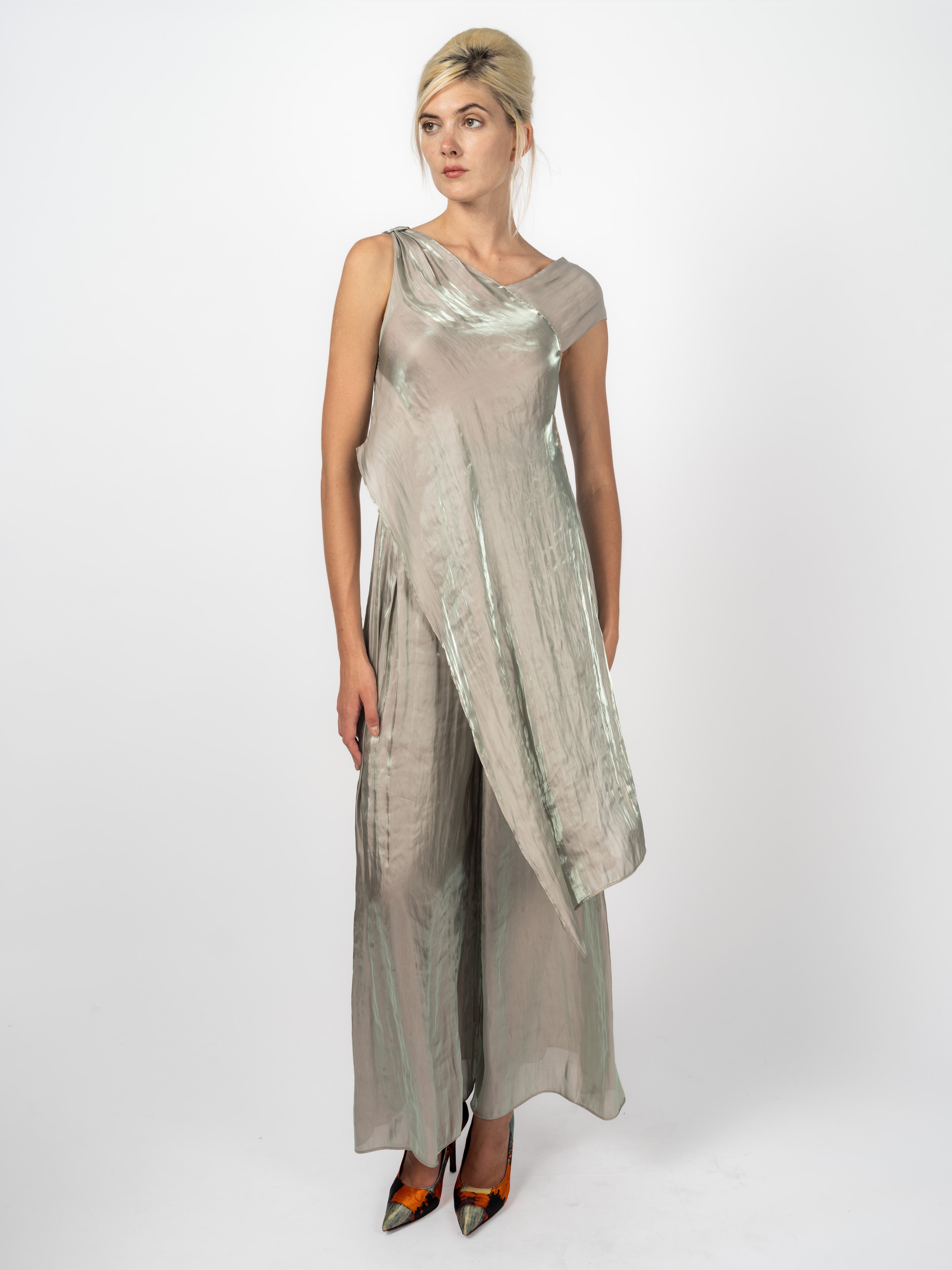 Weite Metallic-Hose Silber als Set mit Long-Top von Maya Seyferth
