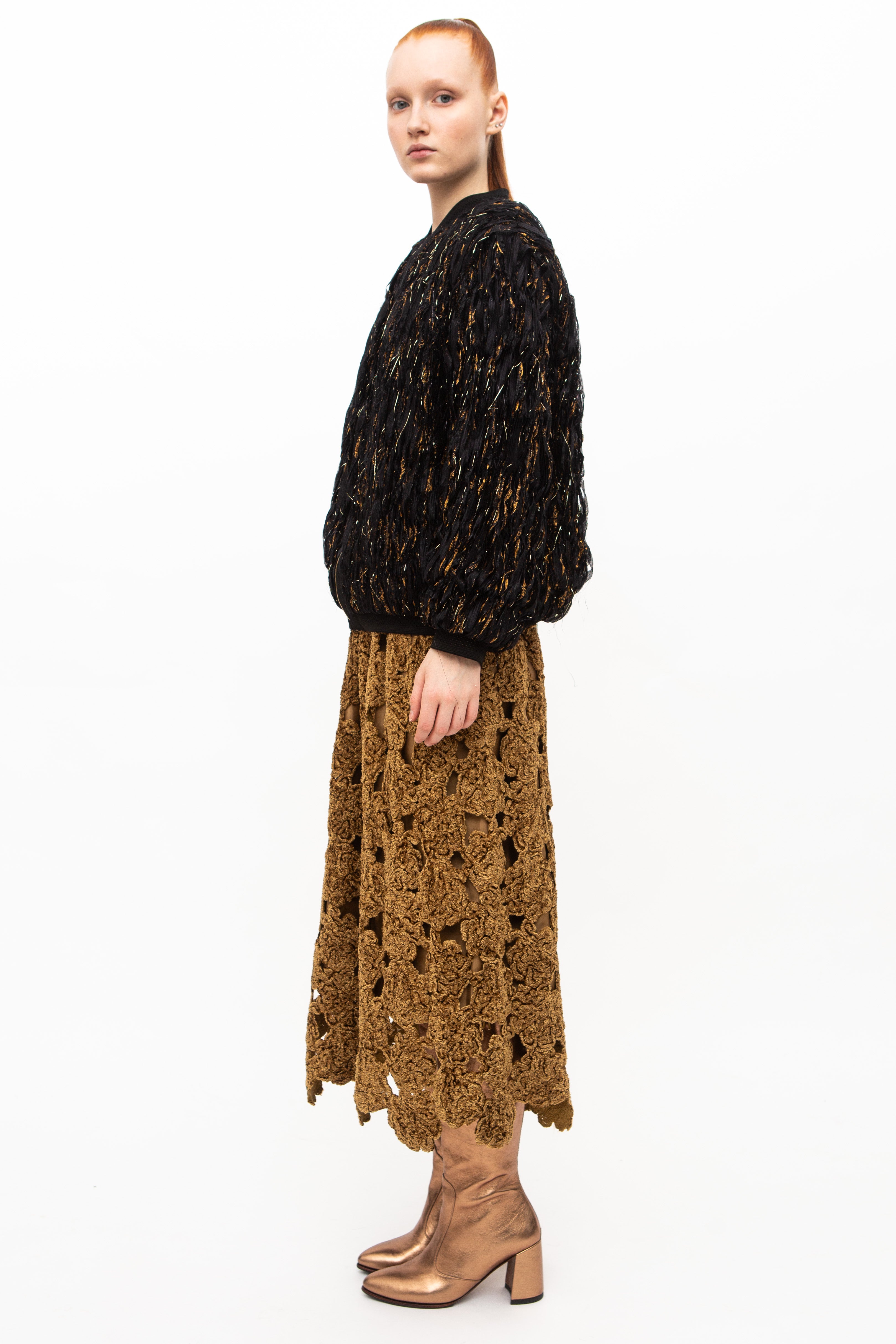 Skirt Embroidery Gold