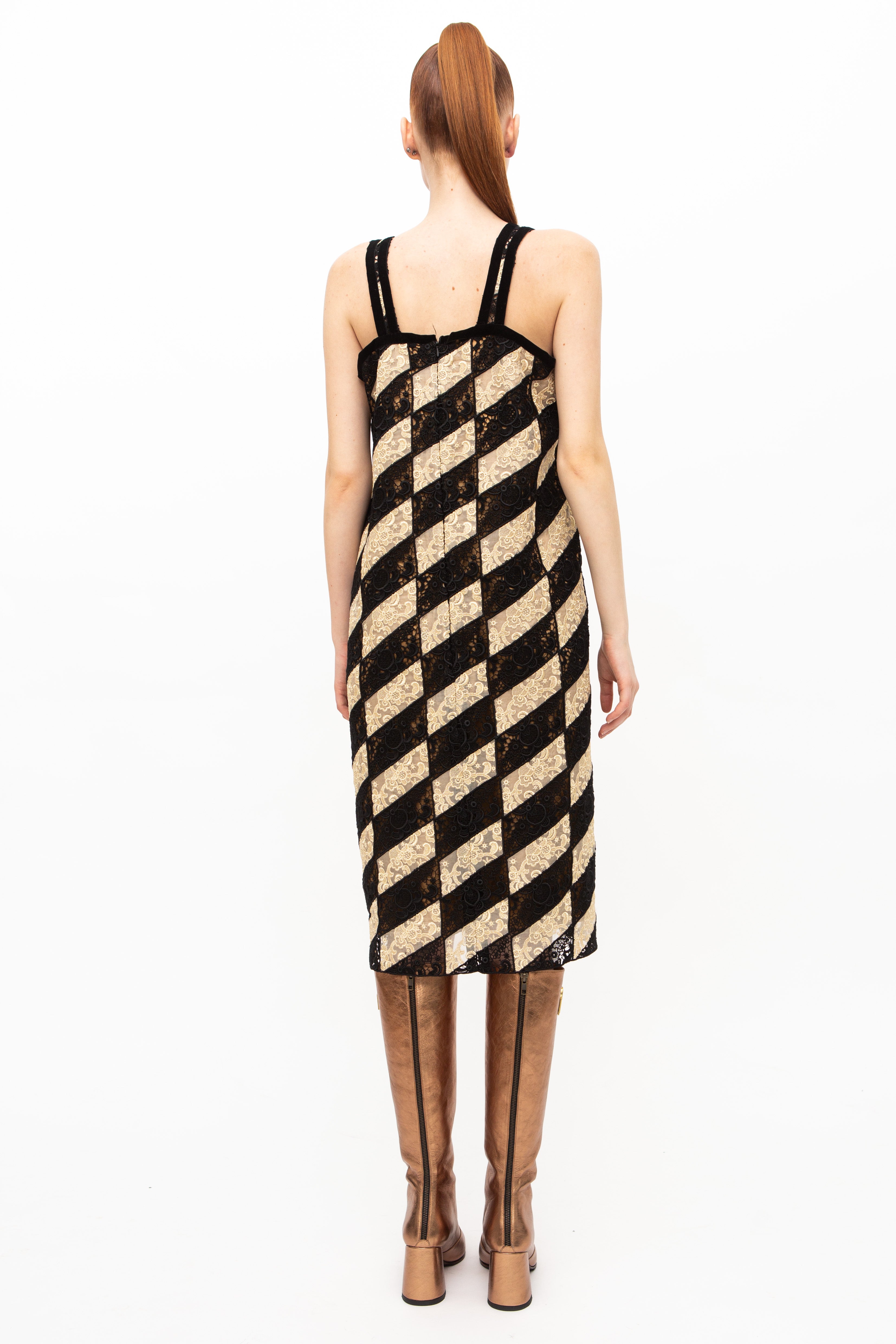 Dress Embroidery Two Toned Unieque