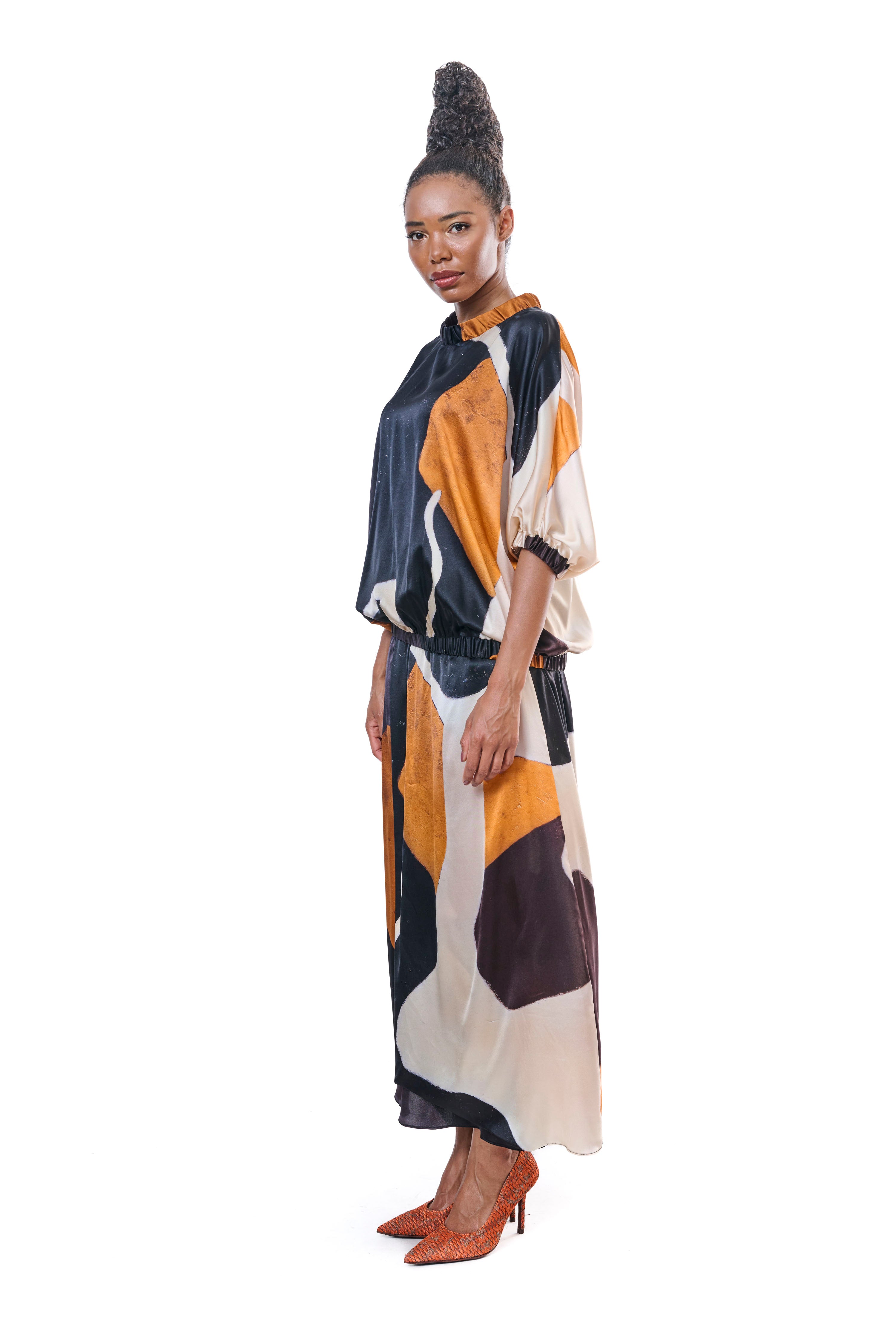 Blouse Graphic Print Flowing Silk