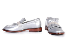 Lade das Bild in den Galerie-Viewer, Loafer handmade silber
