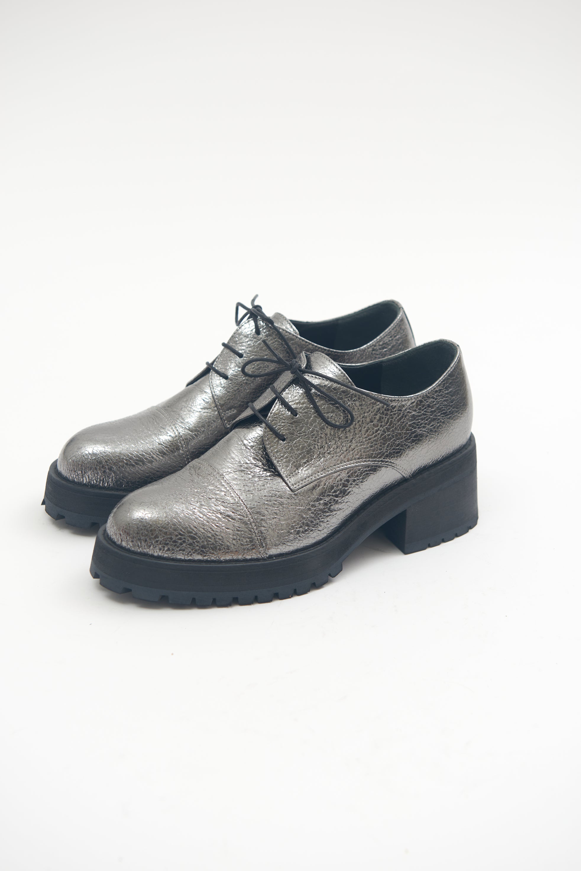 Handmade Derby Metallic Silver