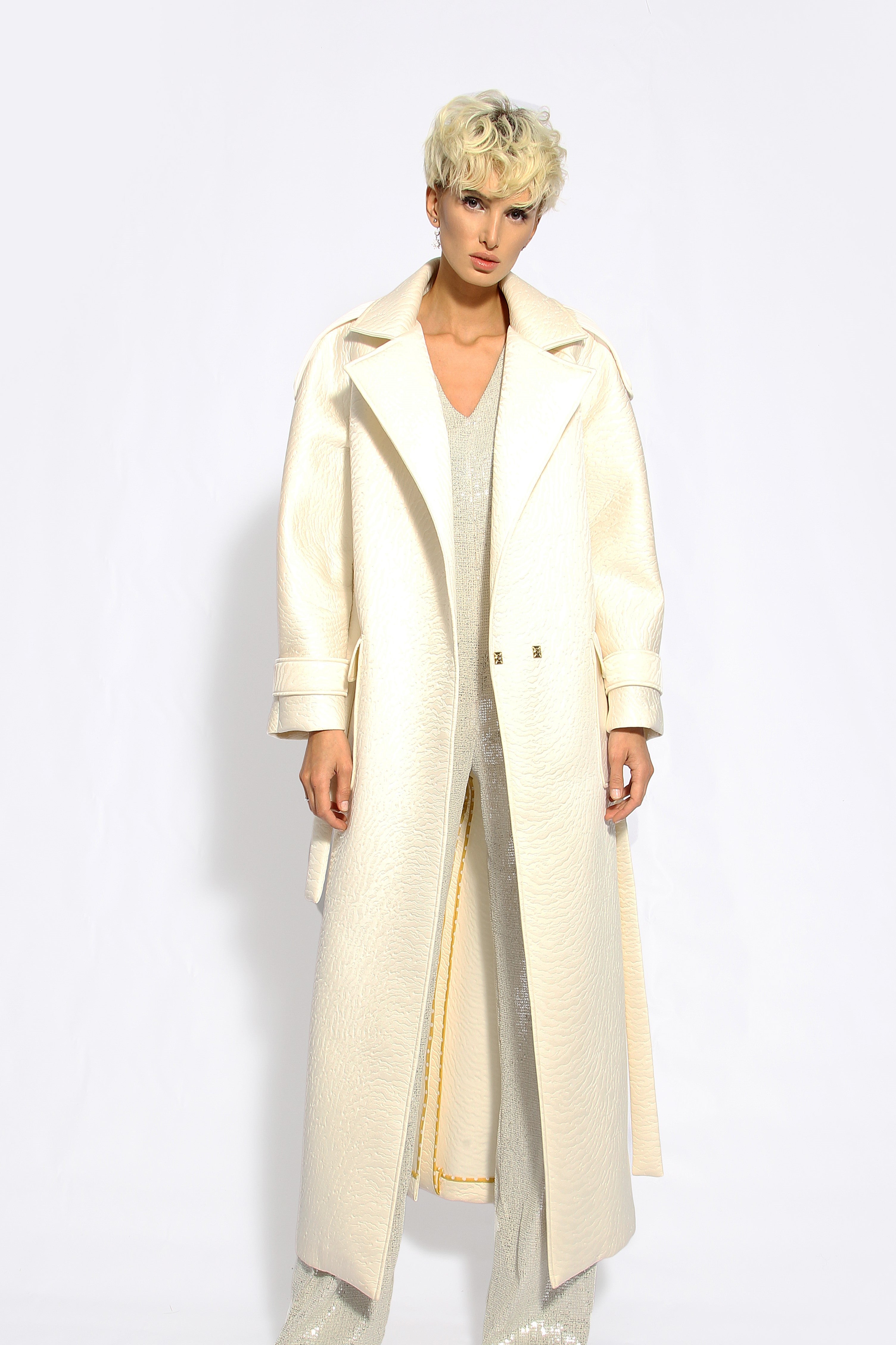 Weisser langer Mantel (Unikat)