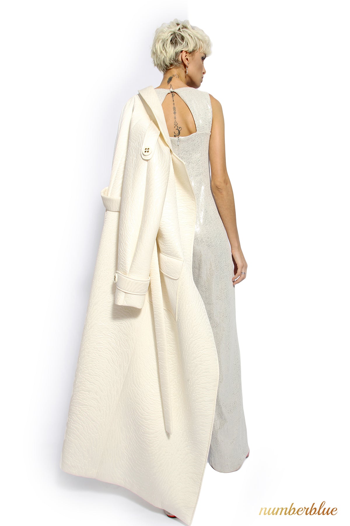 Weisser langer Mantel (Unikat)