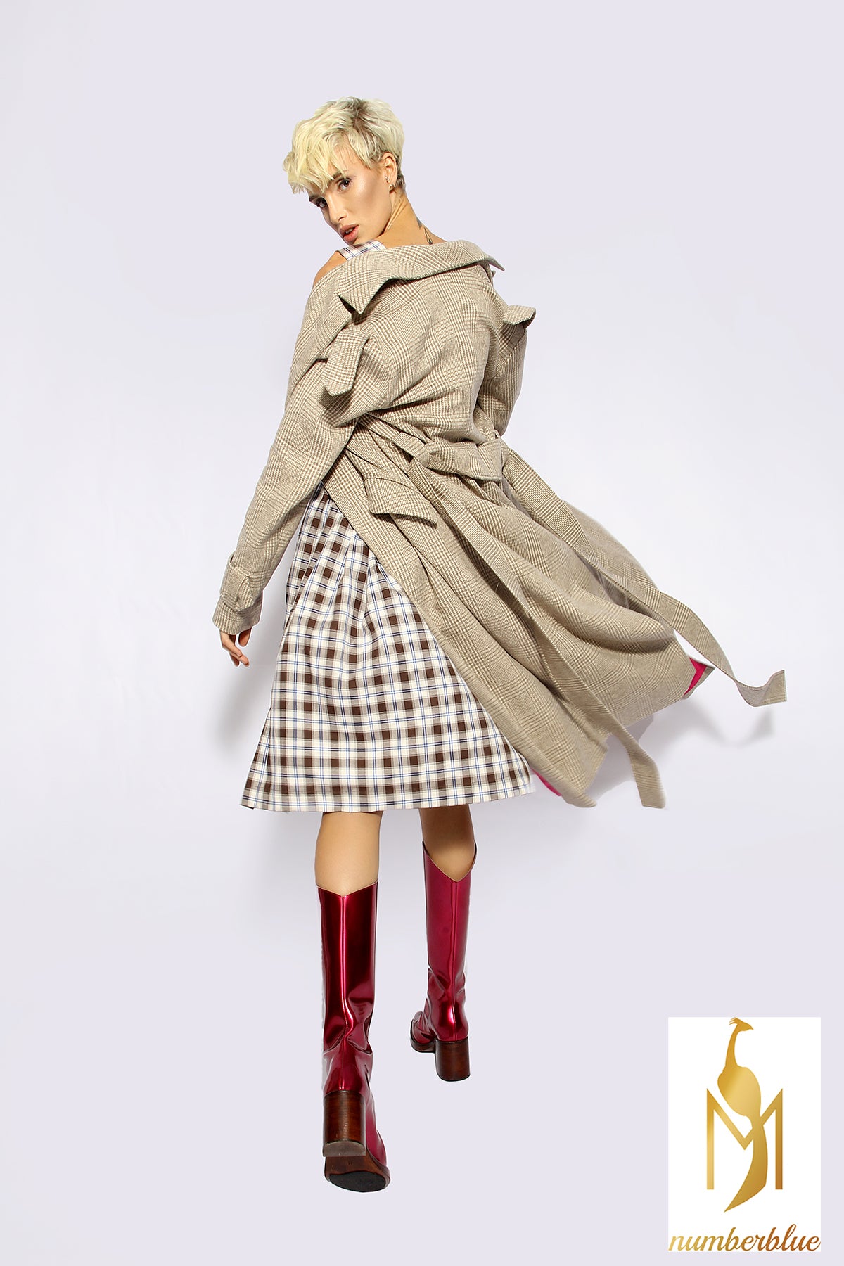 Karierter Mantel lang