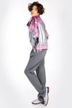 Lade das Bild in den Galerie-Viewer, Lange graue Hose
