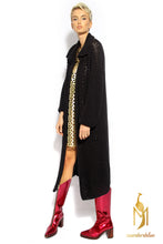 Lade das Bild in den Galerie-Viewer, Handmade Strickjacke - schwarz aus Baumwolle
