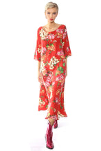 Lade das Bild in den Galerie-Viewer, Rotes Kleid mit Blumen aus Seide

