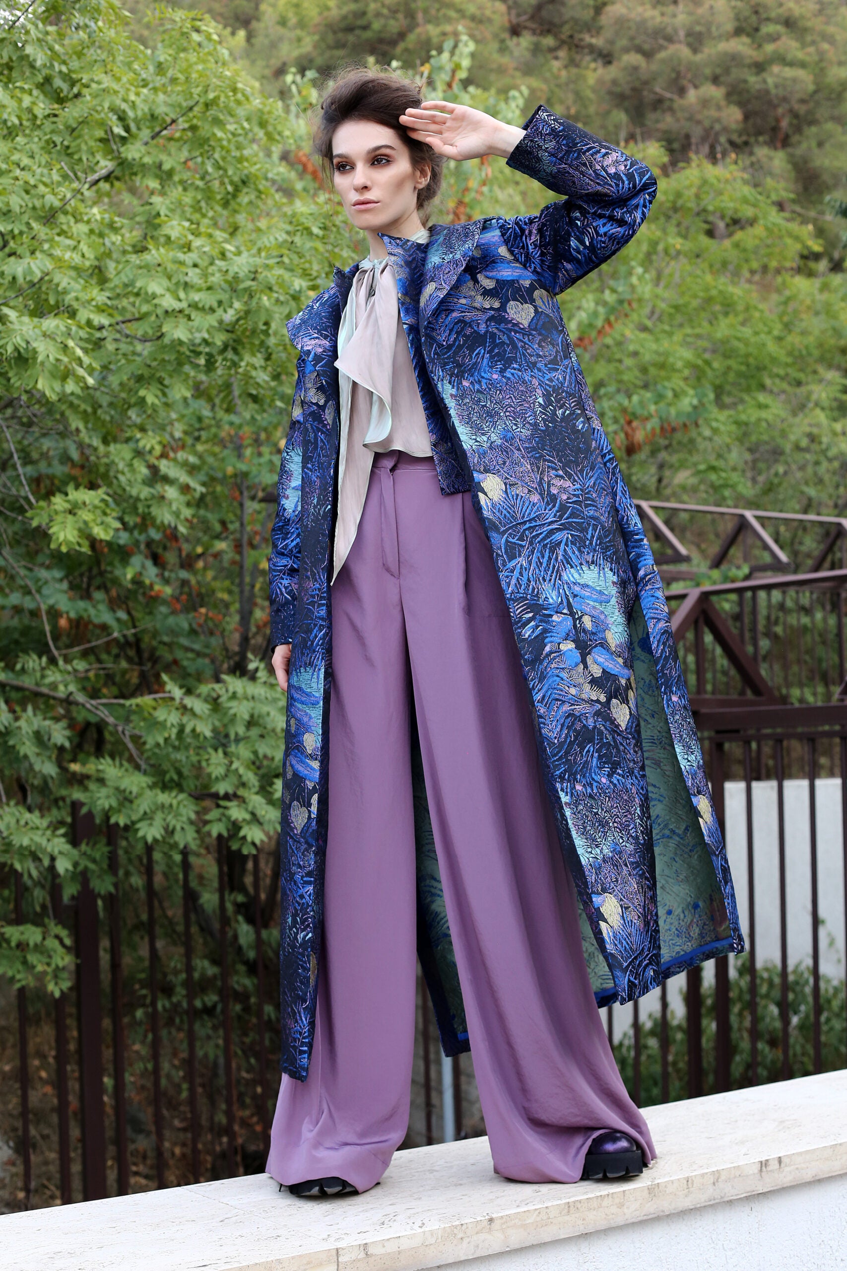 Coat „NYX “ Urgöttin der Nacht (NYFW Runway)