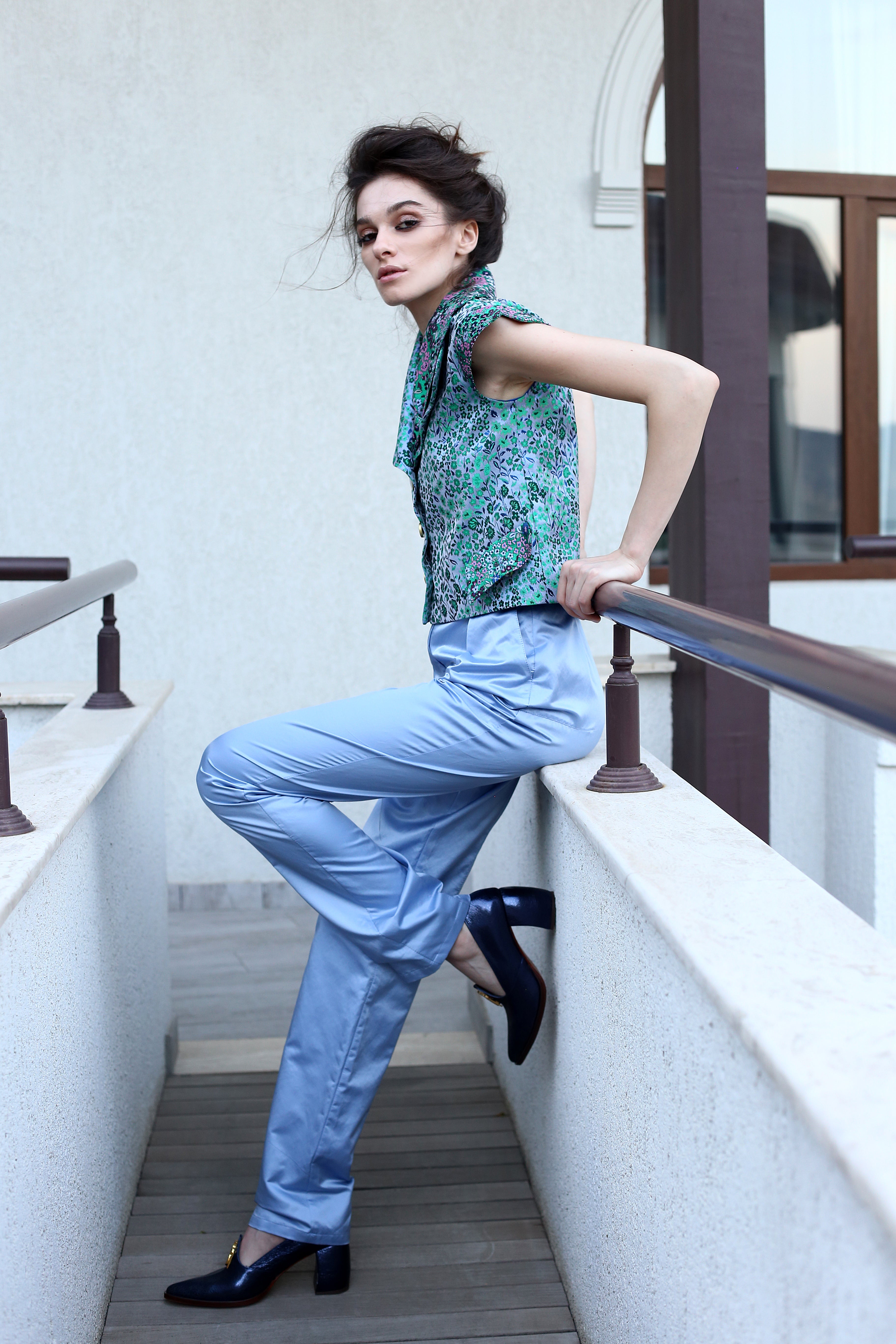 Vest Statement Floral