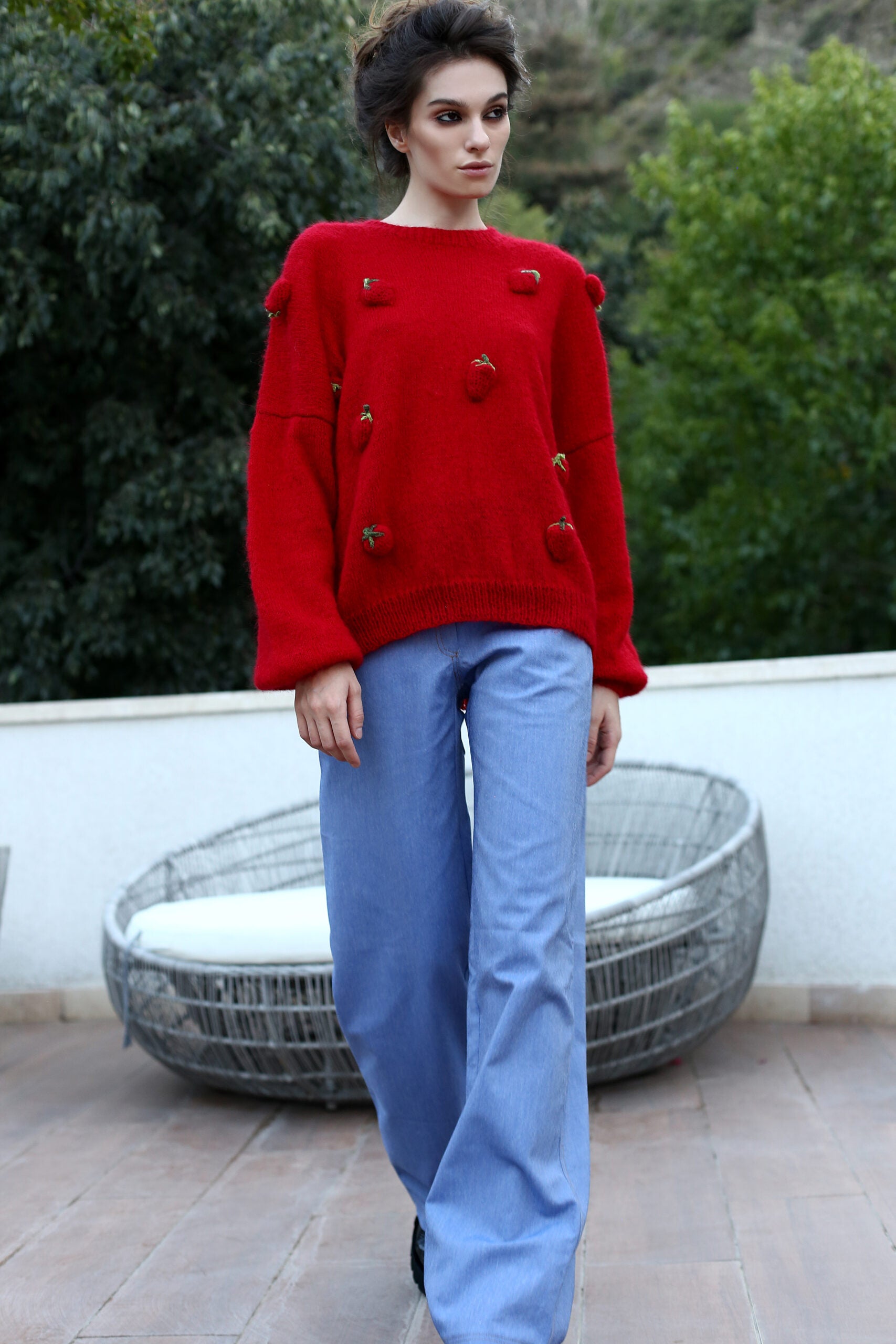 Handmade Strickpullover Erdbeeren