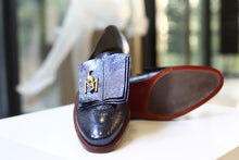 Lade das Bild in den Galerie-Viewer, Handmade Shoes (NYFW Runway)
