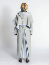 Lade das Bild in den Galerie-Viewer, Purple Hue Coat
