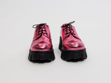 Lade das Bild in den Galerie-Viewer, Handmade Shoes